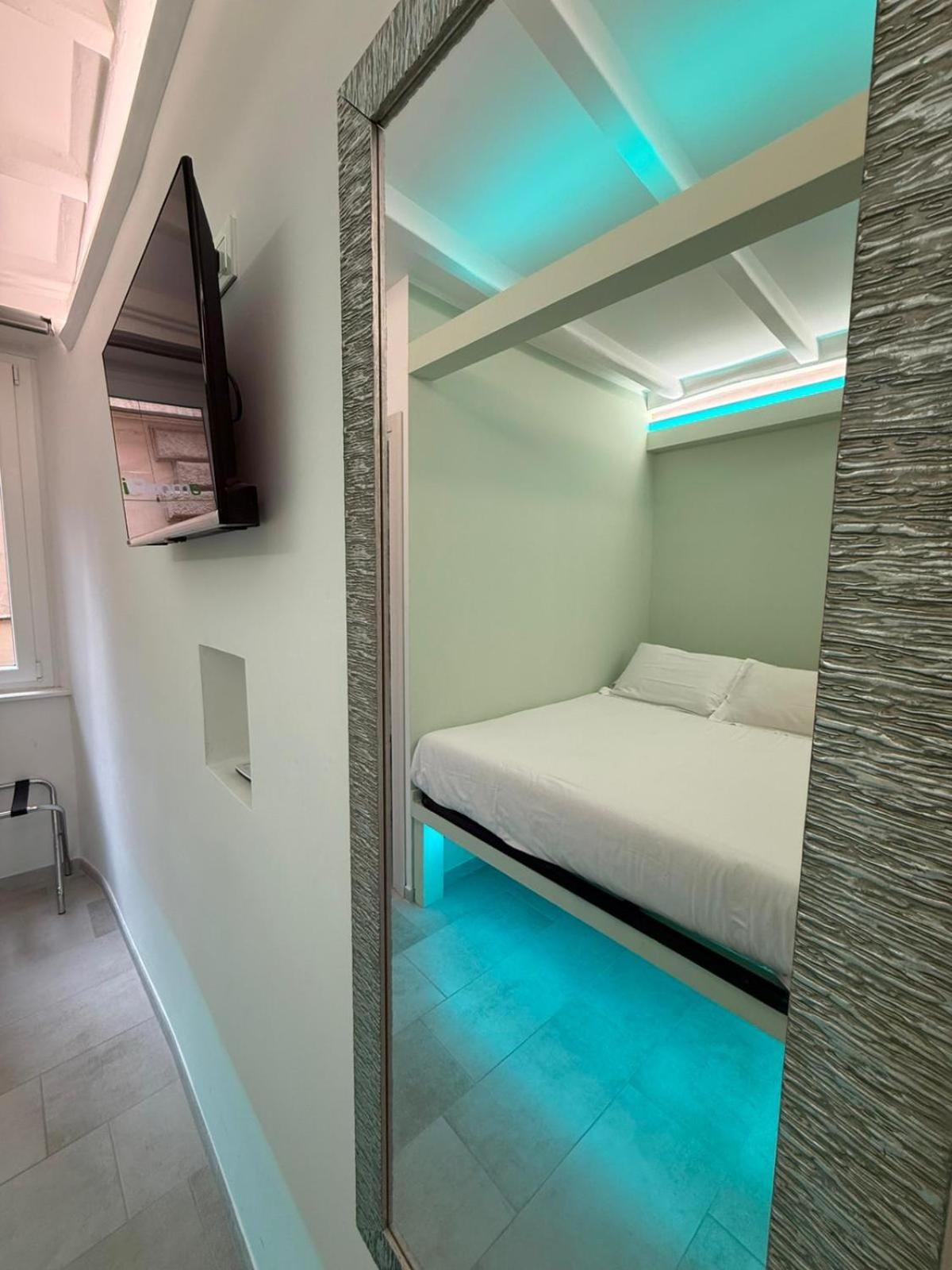 Pensionat Irooms - Spanish Steps
